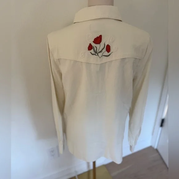 NWT Pendleton Western Embroidered Button Down Ecru - Picture 8 of 11